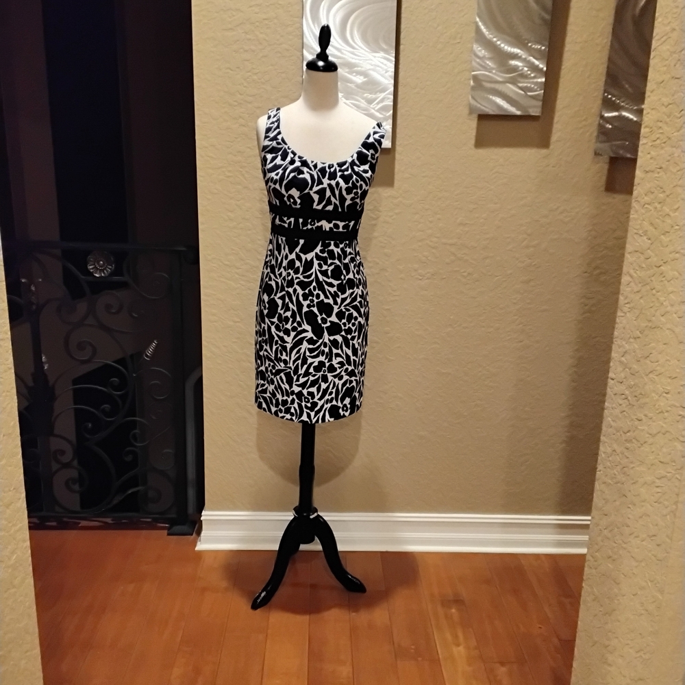Connected Apparel Black and White Patterned Midi Dress